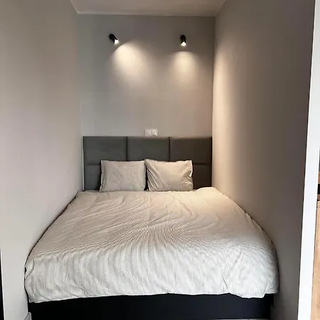 - Legnicka Business Center *