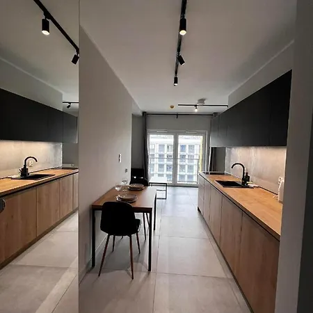 - Legnicka Business Center アパート ヴロツワフ