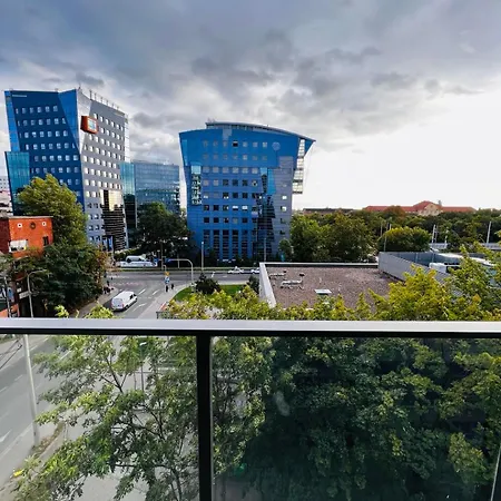 アパート - Legnicka Business Center