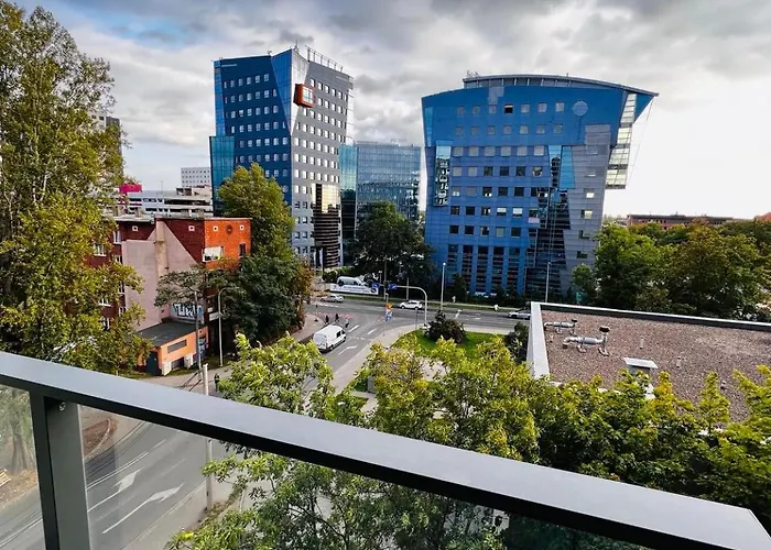 - Legnicka Business Center * 弗罗茨瓦夫